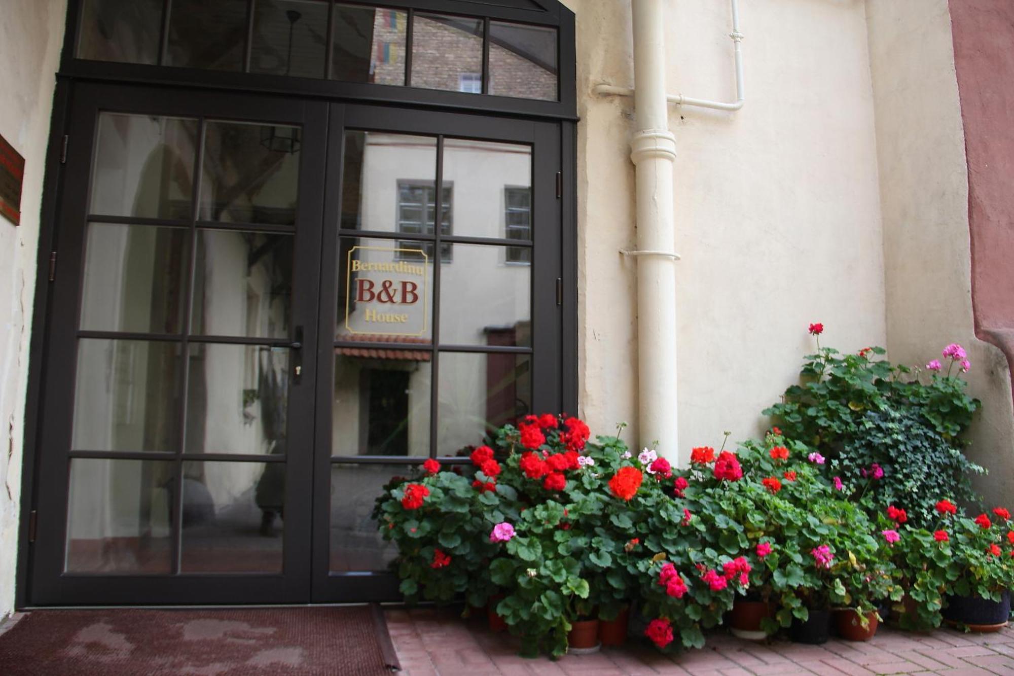 Bernardinu House VNO
