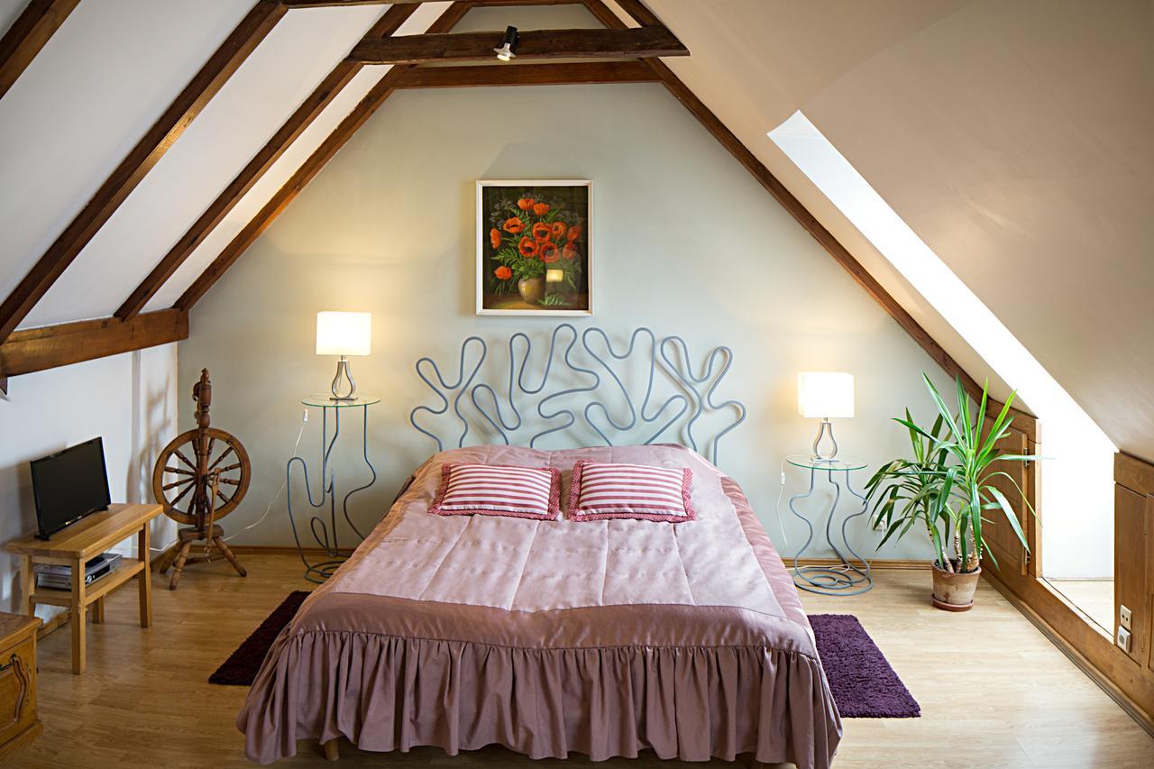 Bed & Breakfast Bernardinu House