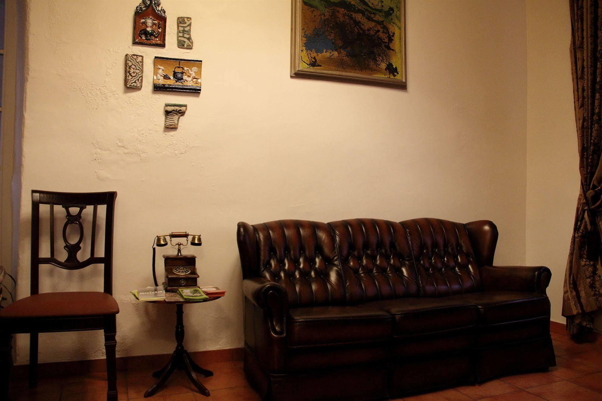 Bed & Breakfast Bernardinu House