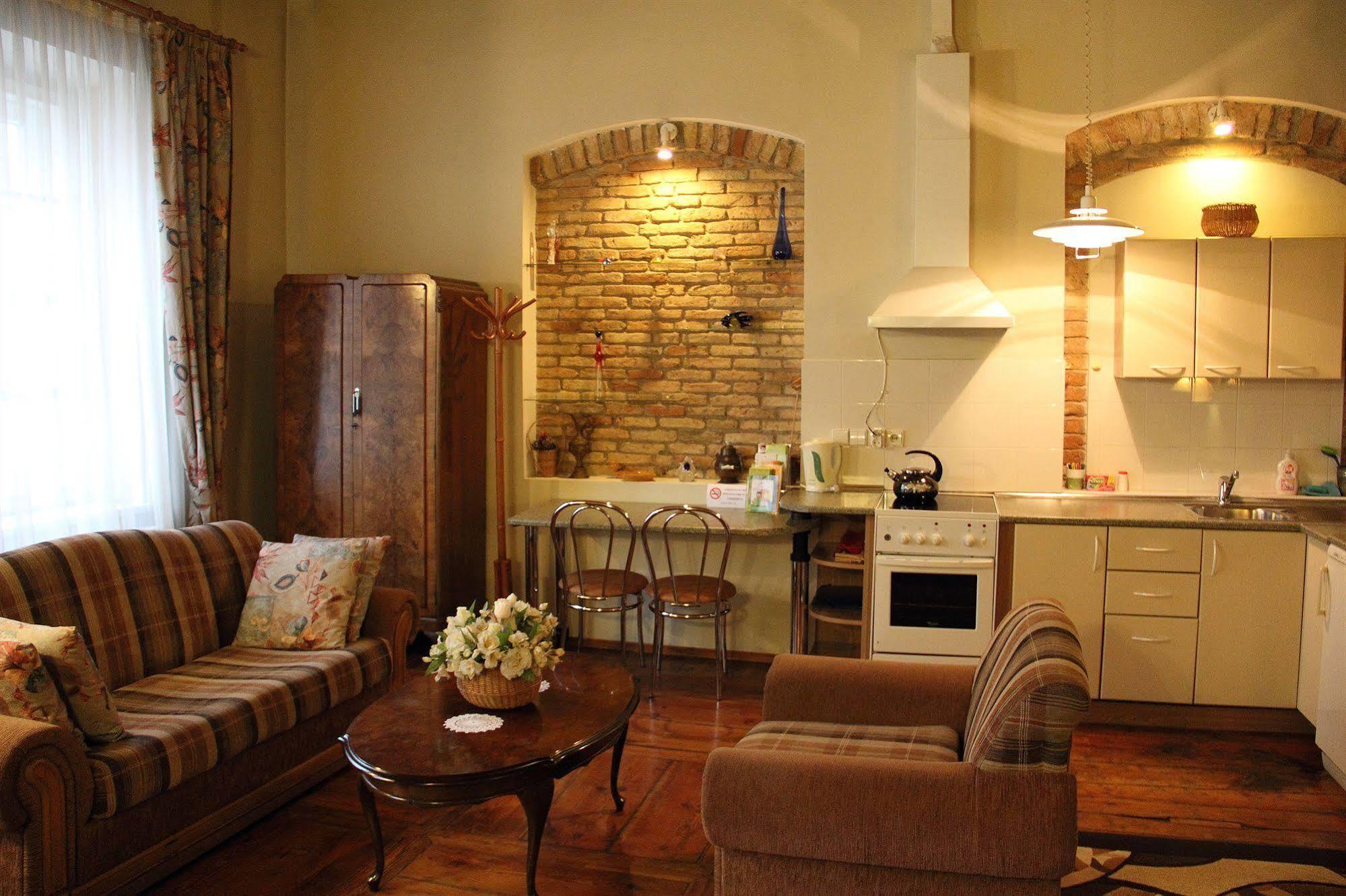Bernardinu House Bed & Breakfast 2*