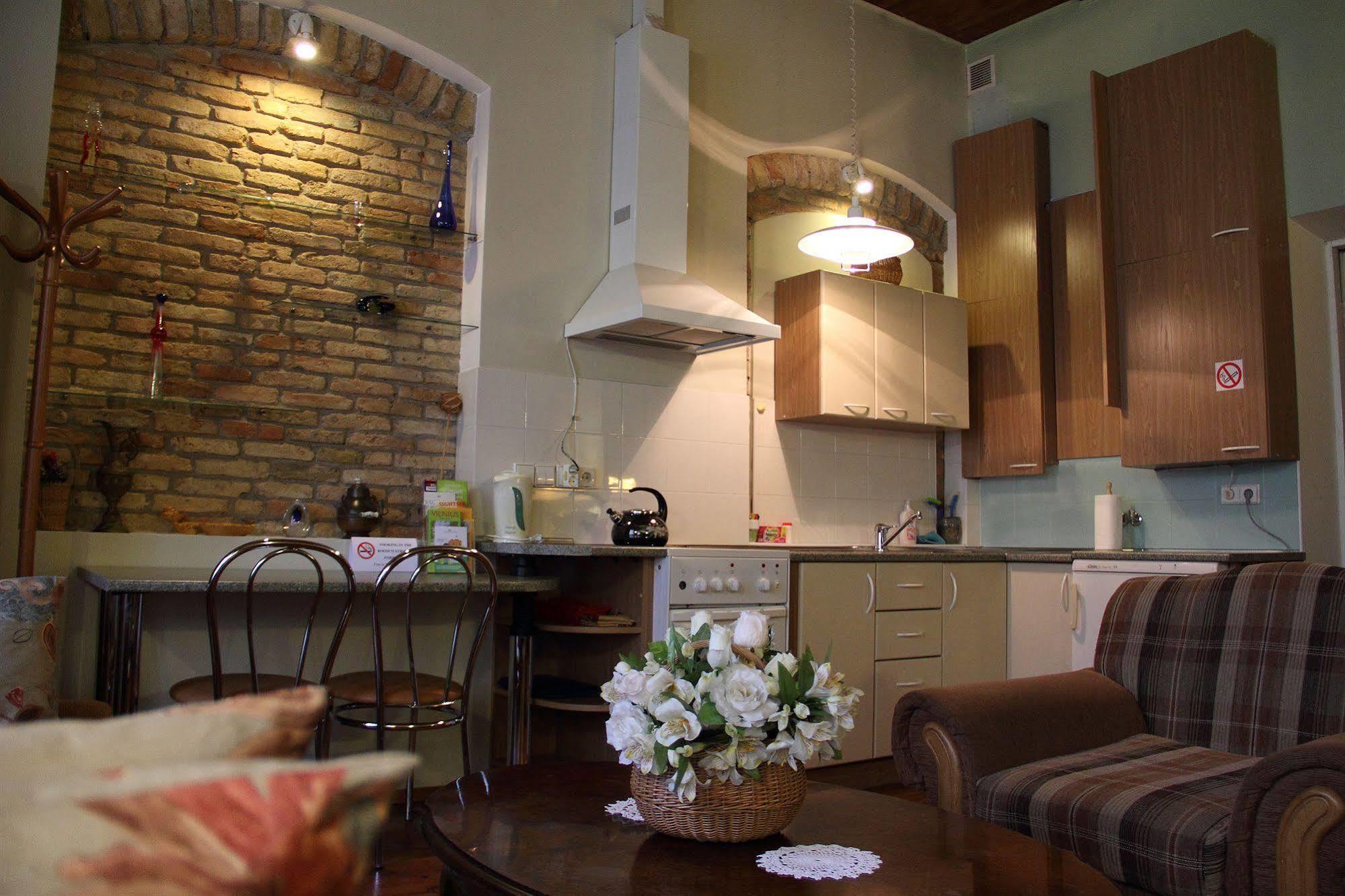 Bernardinu House VNO