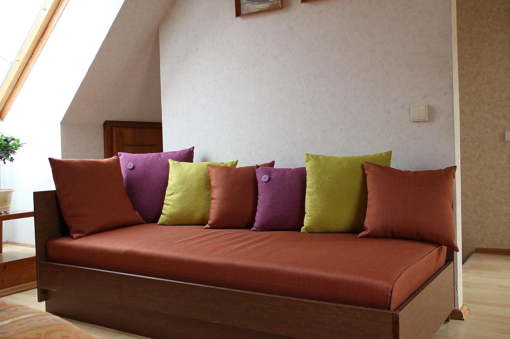 Bernardinu House VNO