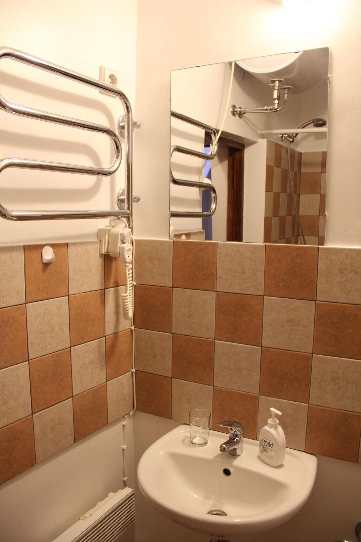 Bed & Breakfast Bernardinu House 2*