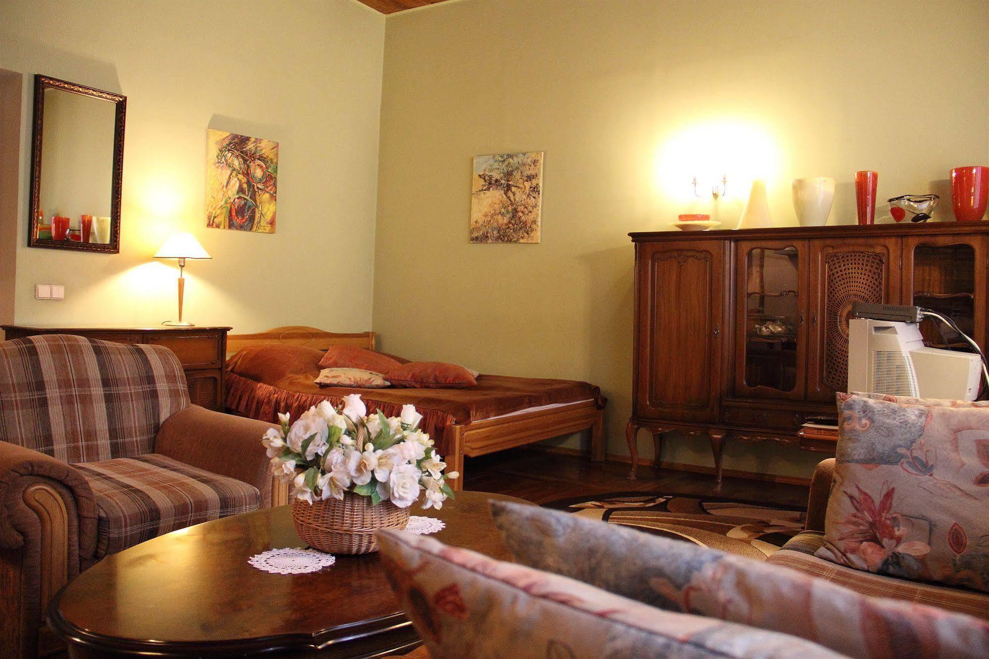 Bernardinu House VNO